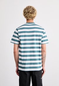 Dickies RIVERGROVE TEE - Potiskana majica - lincoln green