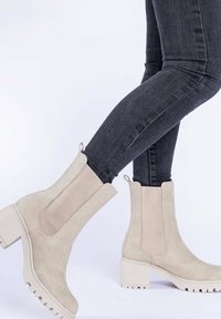 Palado THASOS - Platåstövletter - beige