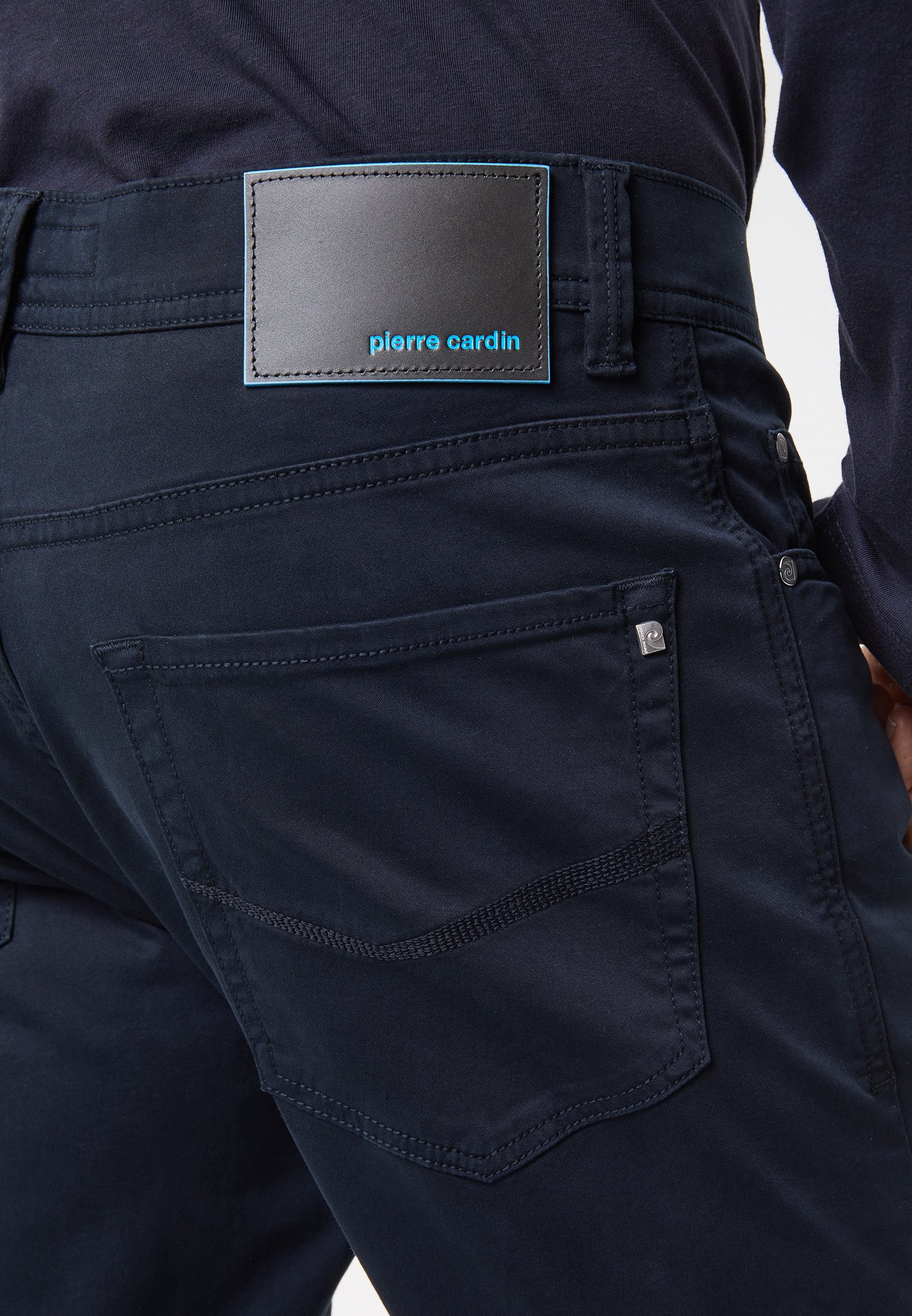 pierre cardin lyon jeans