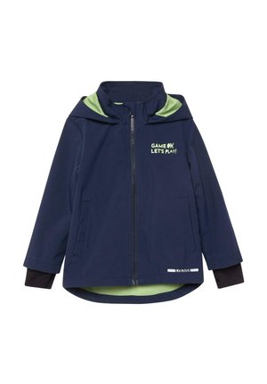 Marineblauwe kindervest met capuchon en ritssluiting, limegroene voering, zijzakken, zwarte polsmouwen en de tekst "GAME ON, LET'S PLAY!" op de borst.