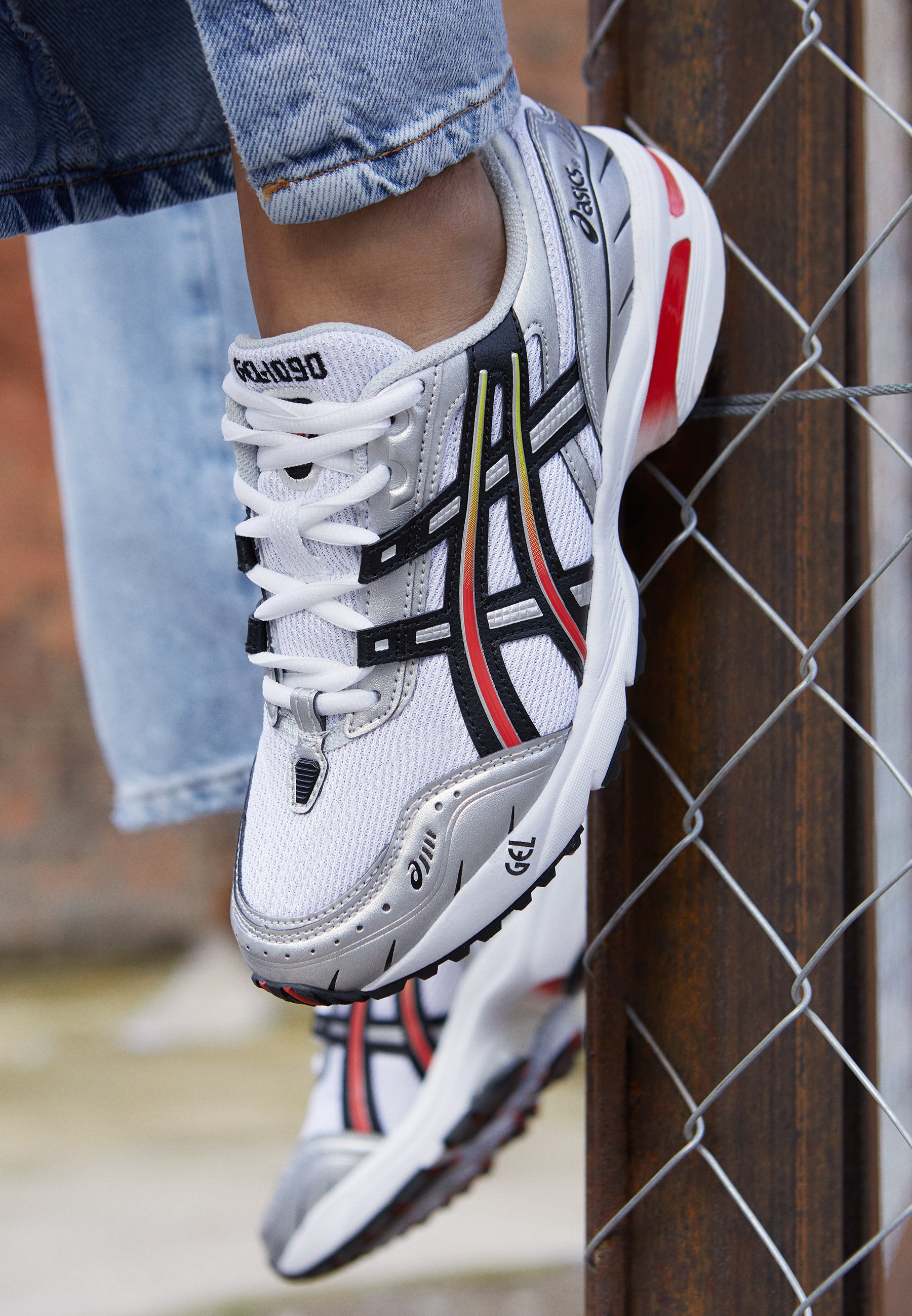 ASICS SportStyle GEL-1090 - Sneakers laag - white/black/wit - Zalando.nl