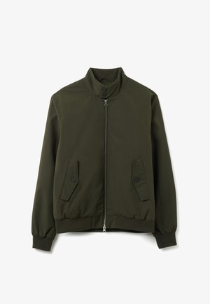 Giacca bomber verde oliva in nylon, con colletto alto, zip frontale, due tasche con bottone e polsini e orlo a coste.