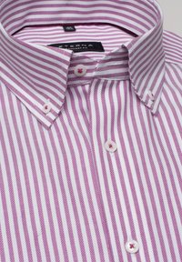 Striped dress shirt in light purple and white, featuring a button-down collar, front buttons, and a textured fabric. Comfort fit design.