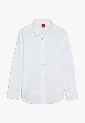 Camicia bianca a maniche lunghe in cotone liscio con colletto a punta, chiusura frontale con sette bottoni e polsini con bottone.