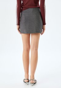 Koton X İNJI  - Minifalda - silver-coloured