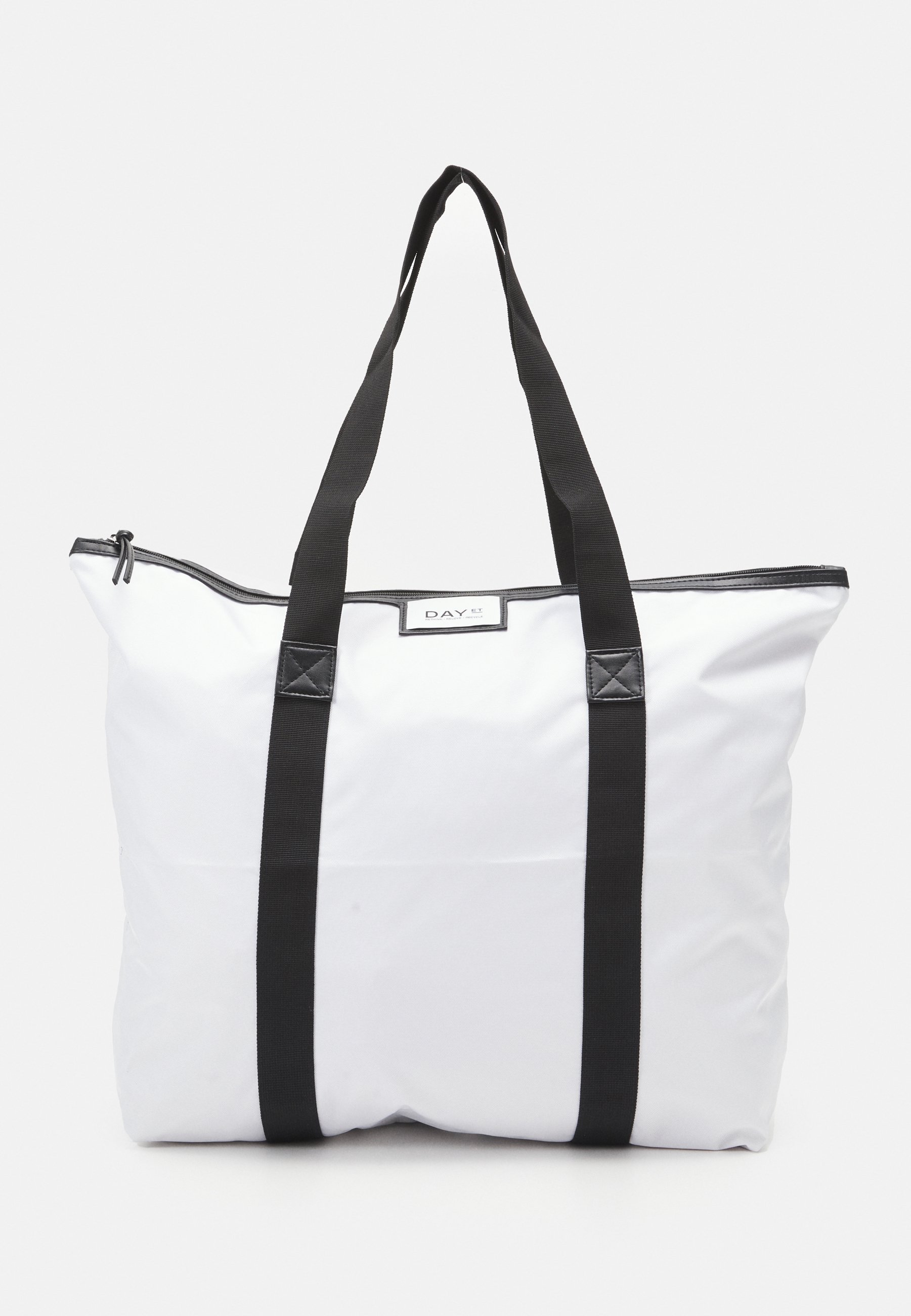 day et crossbody day g