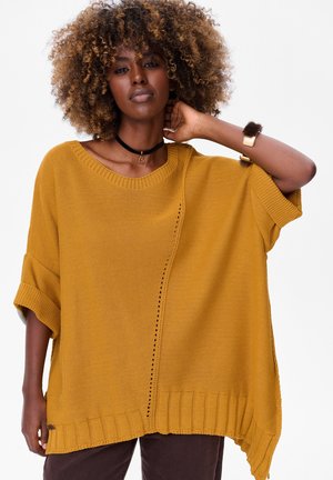 Pullover - yellow