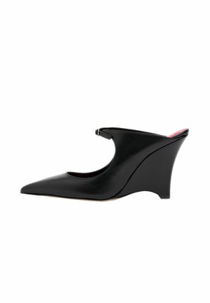 MARTA  - Visoke pete - black  calf