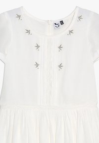 3 Pommes Vapaa-ajan mekko - off-white