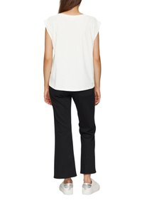 s.Oliver MET GESMOKTE DETAILS - T-shirt basic - ecru