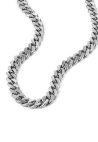 Silberne Kettenhalskette mit ineinandergreifenden Gliedern und gerillter Textur, die ein glattes, poliertes Finish in einem klassischen Design zeigt.