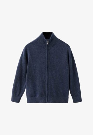 Cardigan blu navy con cerniera realizzato in morbido tessuto lavorato a maglia. Presenta un colletto alto, maniche lunghe, polsini a coste e una texture liscia.