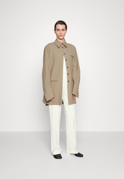 BITE Studios TWISTED CUFF OVERSHIRT - Μπλούζα - light green