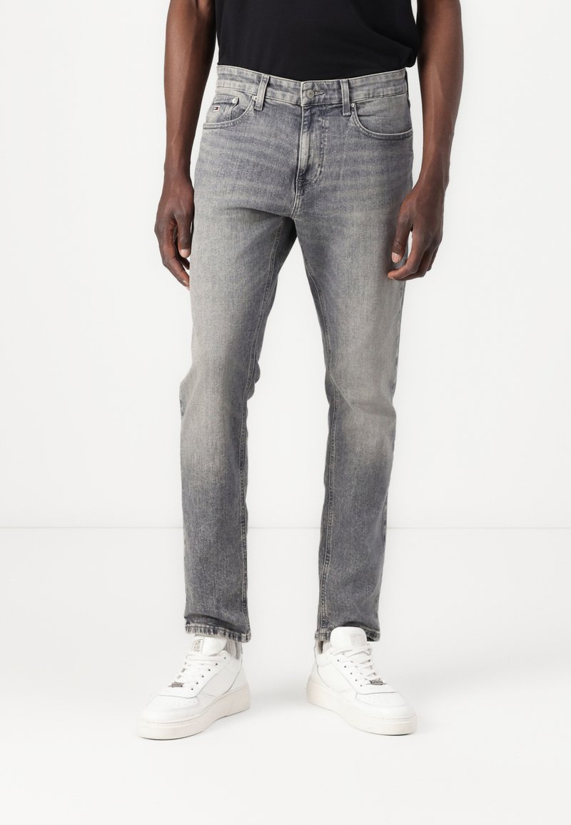 Tommy Jeans - AUSTIN SLIM  - Slim fit jeans - denim black, Enlarge