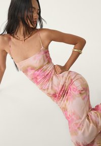 Stradivarius PRINTED - Maxikjoler - light pink
