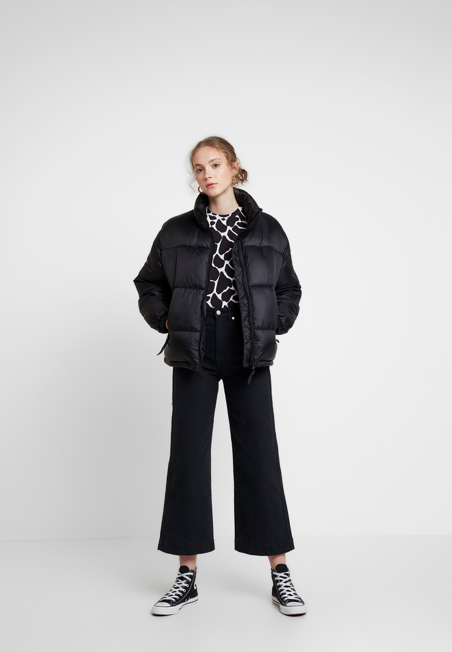 Weekday BENITA PUFFER JACKET Vinterjacka black Zalando.se Weekday HEDDA PUFFER JACKET Vinterjacka black Zalando.se