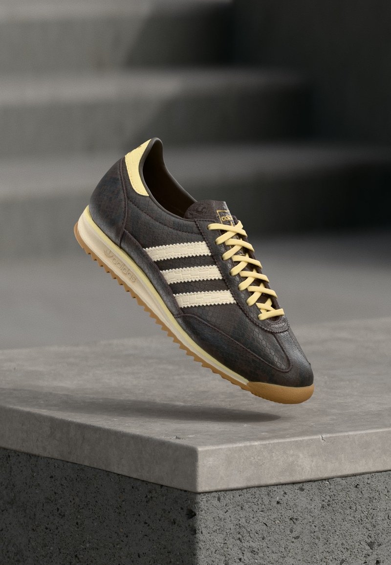 adidas Originals SL 72 OG shadow brown/white/dark brown