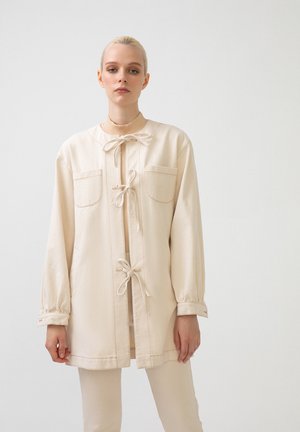 POCKET DETAILED - Denimová bunda - beige