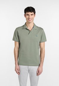 Non sélectionné, verde bosco