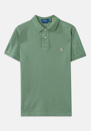 Polo shirt in light green cotton, featuring a collared neckline, three-button placket, short sleeves, and a small embroidered logo on the chest.