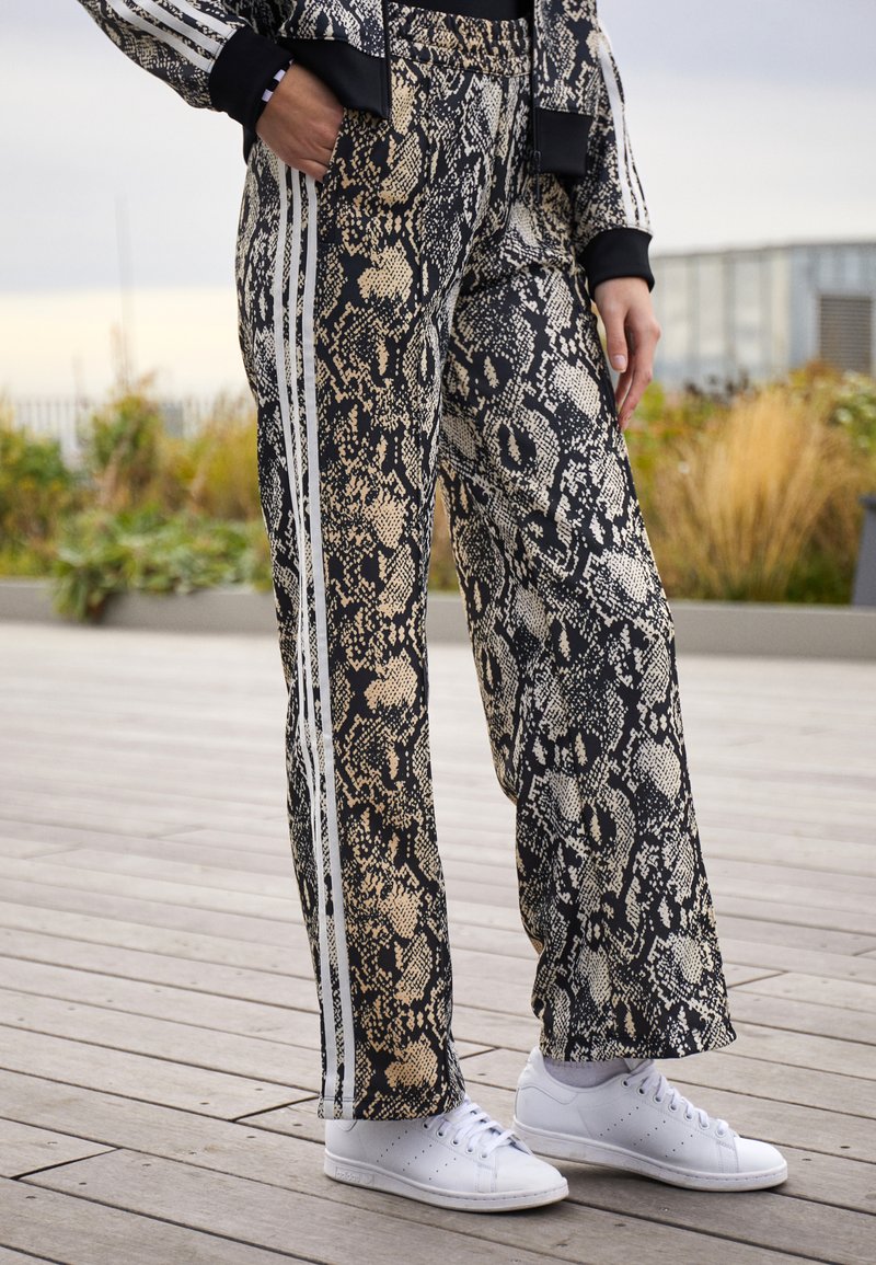 adidas Originals PYTHON TRACKPANT Pantalones deportivos black/multicolor/multicolor Zalando.es