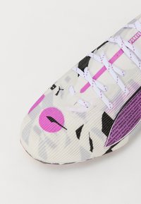 Thumbnail Image 6