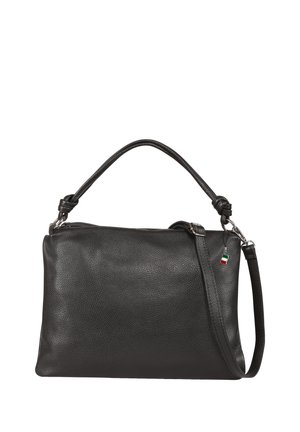 Zwarte gestructureerde leren handtas met een geknoopte handvat en verstelbare schouderriem, voorzien van een klein Italiaans vlaggetje bij de rits.
