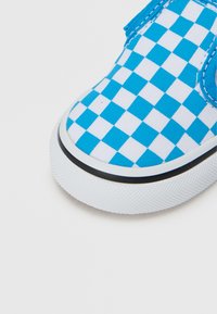 Vans SLIP-ON UNISEX - Αθλητικά παπούτσια - bright azure