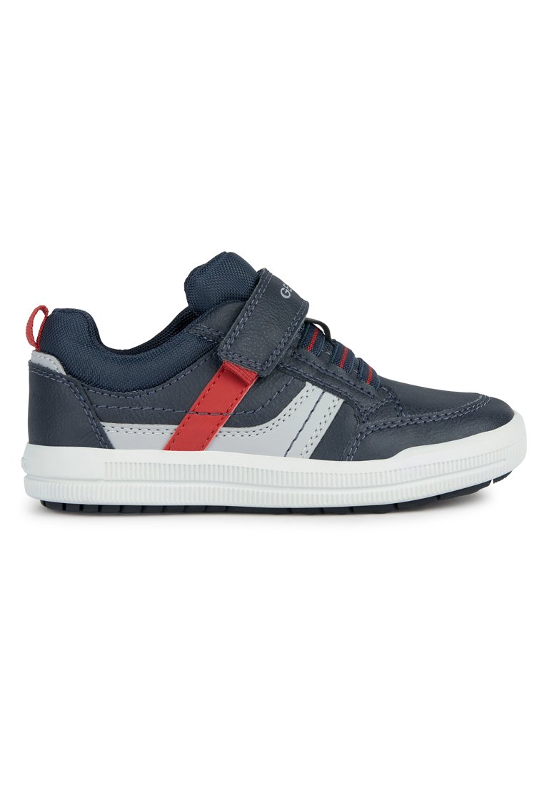 Sneakers low