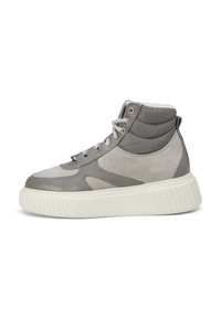 Sneakers alta in pelle e suede grigio con finitura texturizzata, suola in gomma bianca e dettagli a pannello a contrasto.