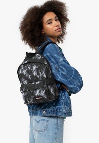 Eastpak ORBIT XS - Zaino - flame dark