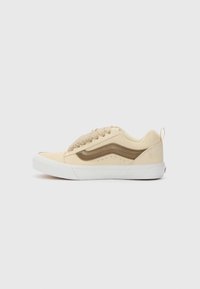 KNU SKOOL UNISEX - Skatová obuv - creme brule