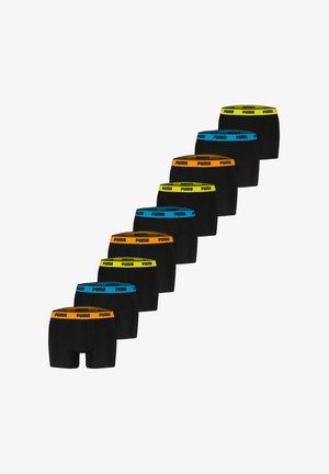 Schwarze Boxer Shorts mit elastischen Taillenbändern in Blau, Orange und Gelb. Jede Einheit hat ein sich wiederholendes Puma-Logo am Taillenband.