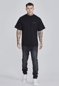 SIKSILK GRAPHIC - Nyomott mintás póló - black