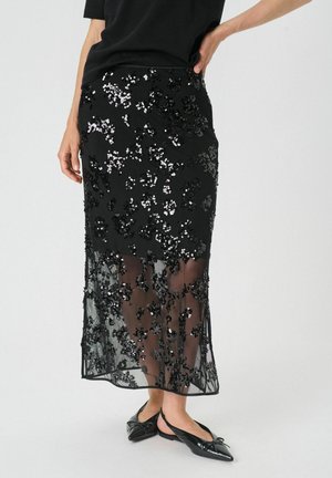 Falda larga - black sequins on mesh