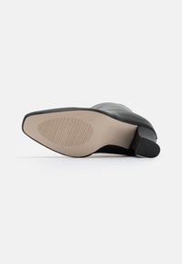 RAID Wide Fit Botines - black