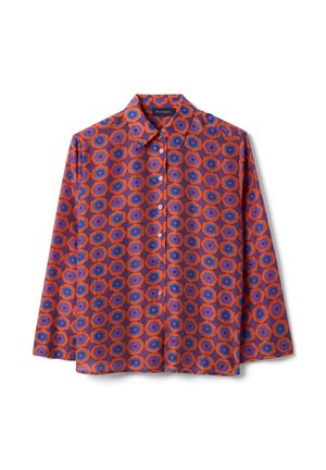 Camicia a maniche lunghe con bottoni e colletto appuntito, con motivo geometrico esagonale ripetuto in arancione, blu e viola.