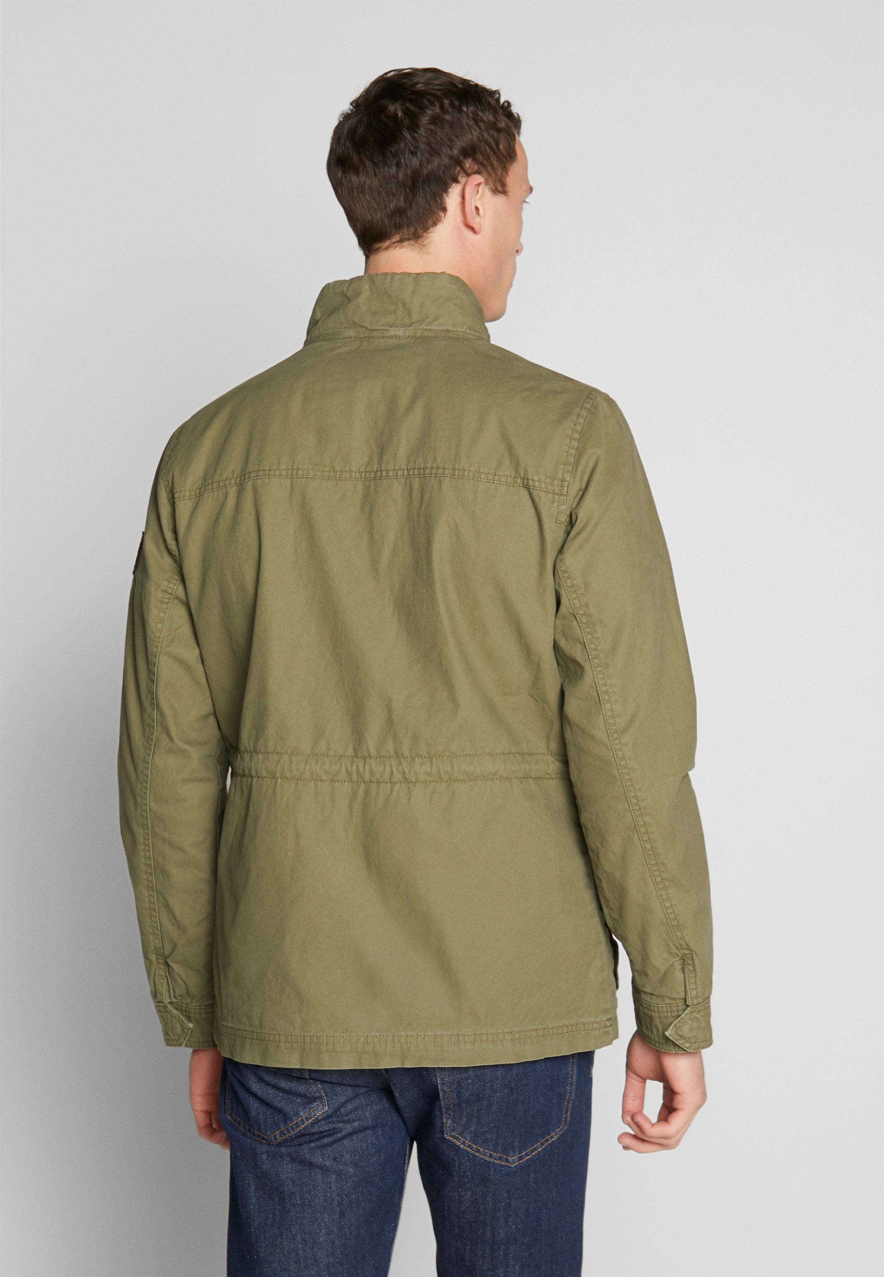 TOM TAILOR WASHED FIELD JACKET Korte jassen olive night TOM TAILOR WASHED FIELD JACKET Korte jassen olive night