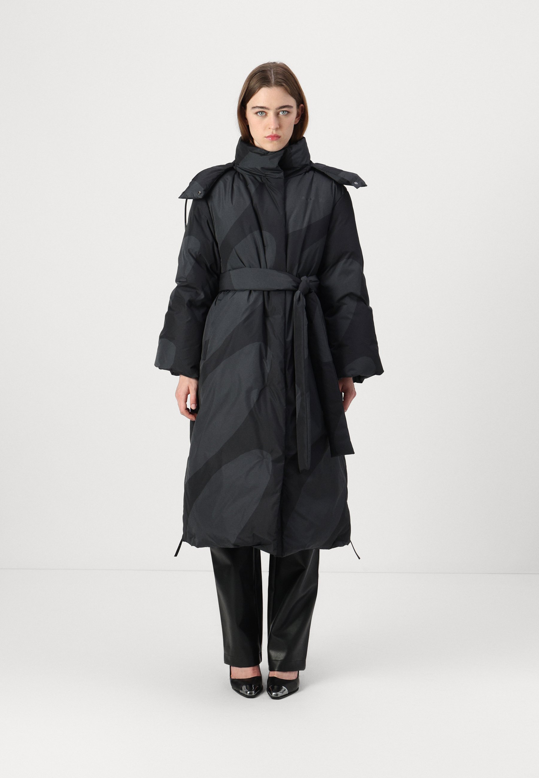 Marimekko SUOJA LINSSI - Down coat - black/grey/black - Zalando.co.uk