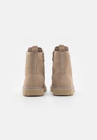 Calvin Klein Jeans BOOT MID LACEUP ICONIC - Stivaletti stringati - triple savannah tan