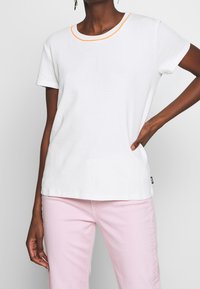 Marc O'Polo DENIM Jednoduché tričko - white