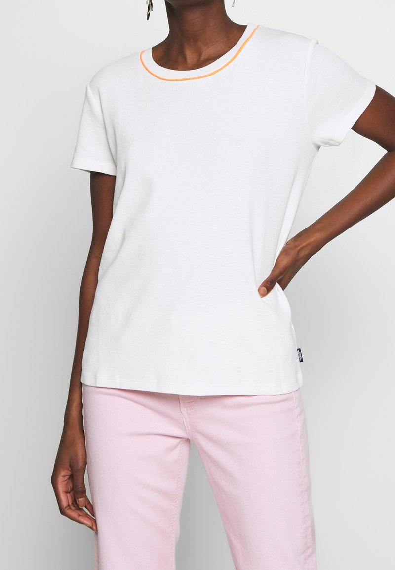Marc O'Polo DENIM Jednoduché tričko - white