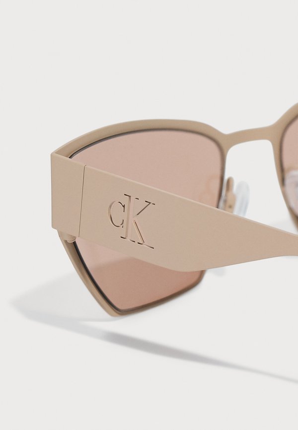 UNISEX - Sunglasses - blush3