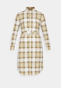 Abito camicia a quadri buffalo in beige, verde e marrone, caratterizzato da un colletto, apertura con bottoni, maniche lunghe e una cintura in tessuto in vita.