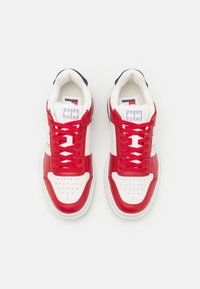 Tommy Jeans THE BROOKLYN  - Zapatillas - medium red