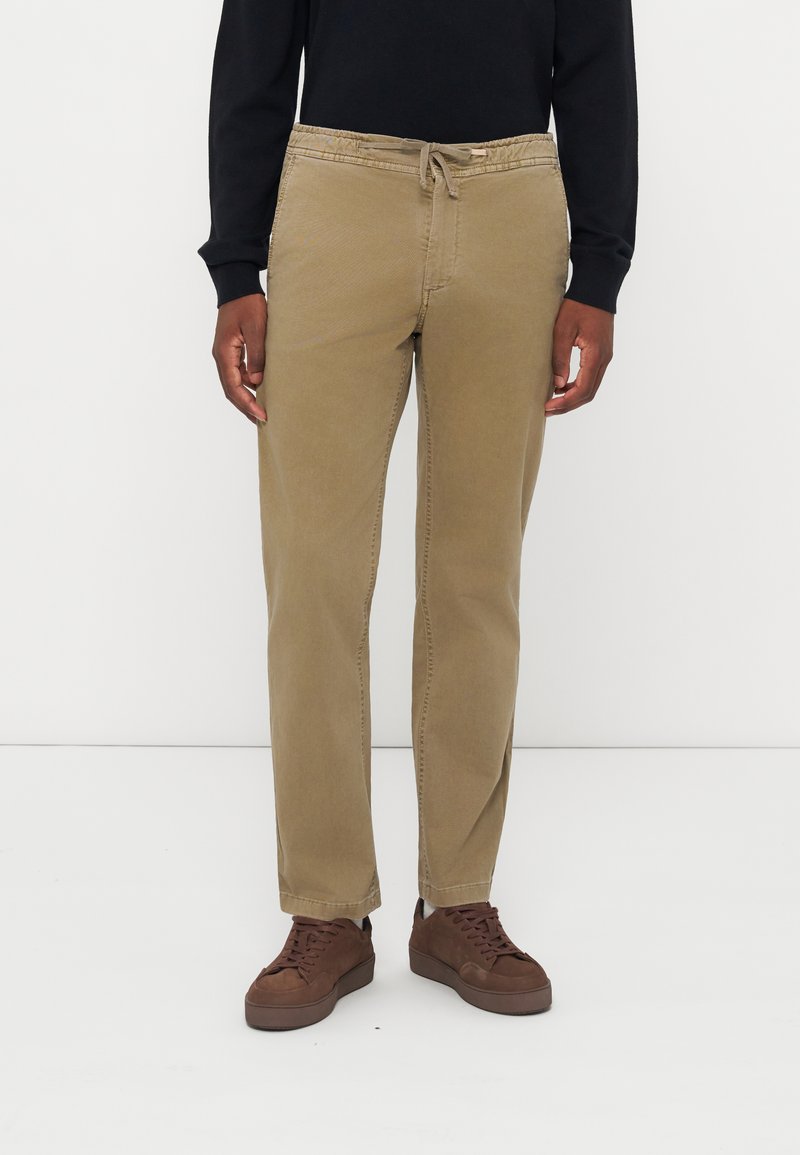 Pantalones