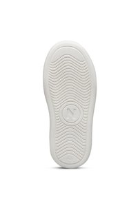 Suola di scarpa in gomma bianca con un motivo ondulato testurizzato e un logo circolare con la lettera "N" al centro.