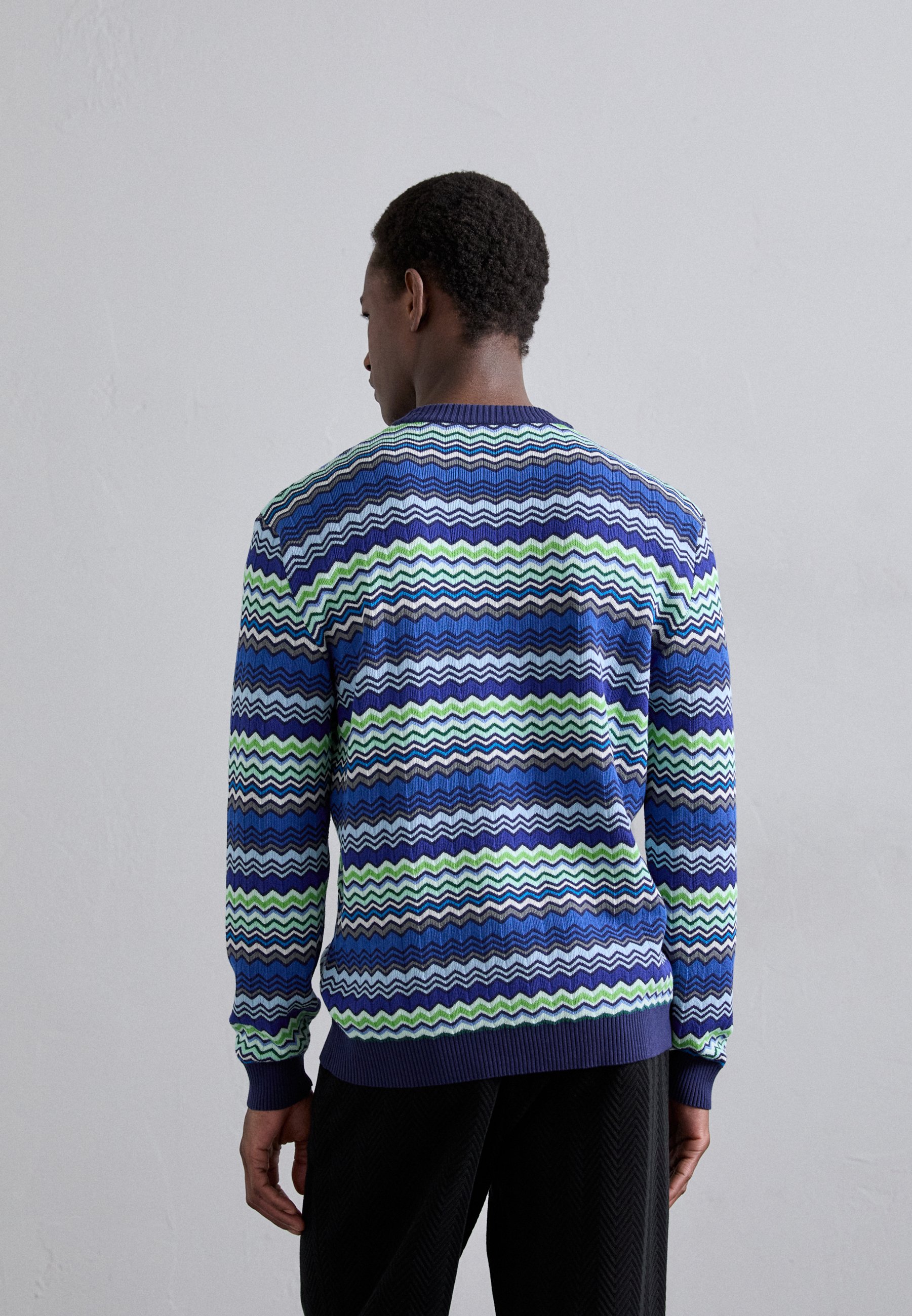 パーカー・フーディ M Missoni Zig Zag Slub Crewneck Sweatshirt M Missoni Zig Zag Slub Crewneck Sweatshirt | ShopSimon