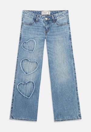 LOW RISE BAGGY HEARTS - Relaxed fit jeans - blue