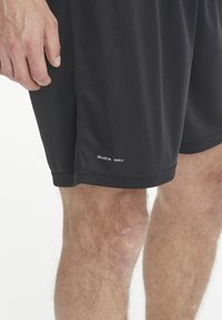 Endurance Squadra - black